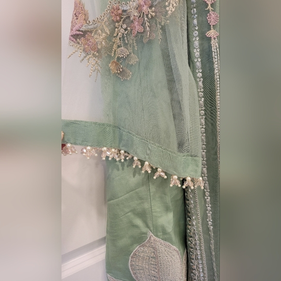 Baroque Pakistani outfit - Picture 6 of 14